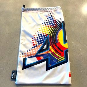 New Oakley VR46 Valentino Rossi MotorCross Goggle Microbag 10x6”.